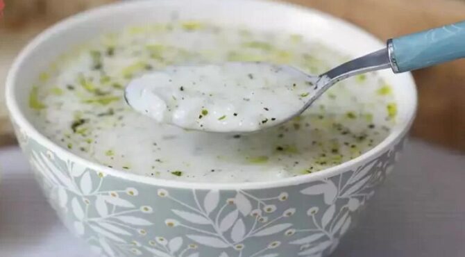 طرز تهیه آش ماست به روش شیرازی ها و اصفهانی ها