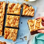 طرز تهیه کیک اسنیکرز؛ کیک شکلاتی خاص