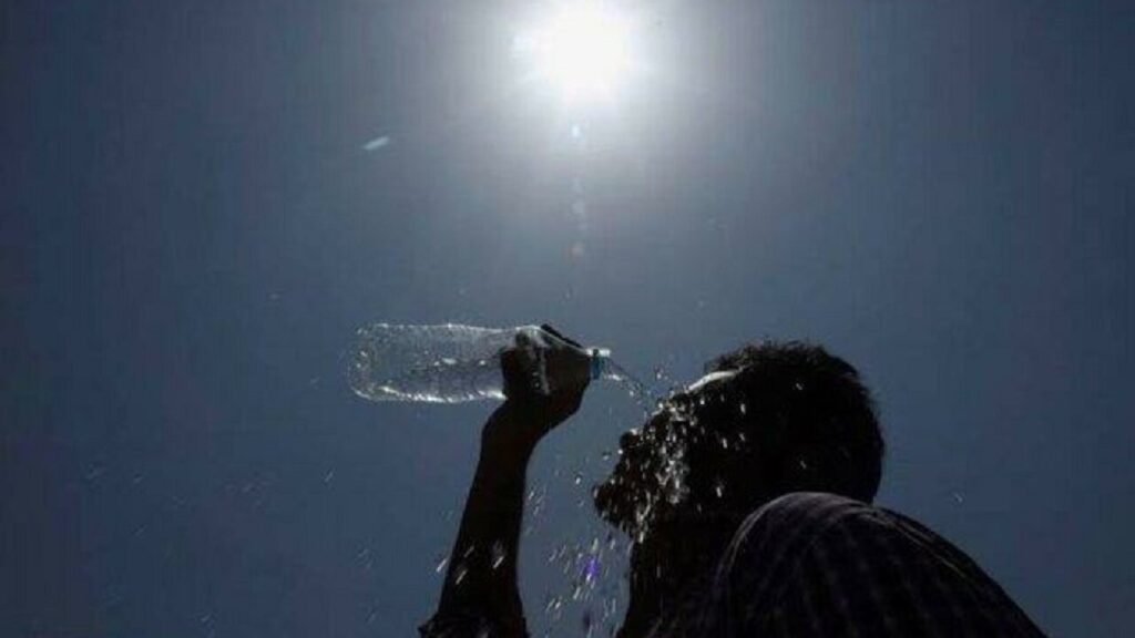 موج گرما ۱۲ استان را درمی‌نوردد