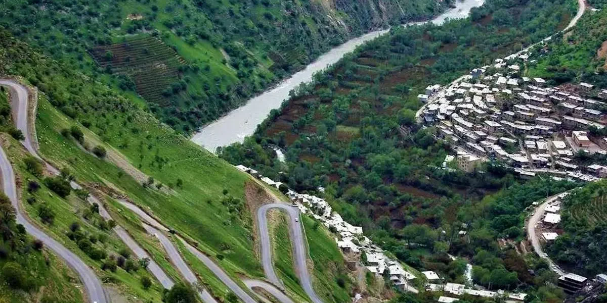 ۵ جاده دل‌انگیز اطراف تهران برای ماشین گردی