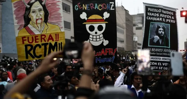 آماده‌باش نسل Z برای موج جدید و تغییر جهان دموکراسی در خطر است؟