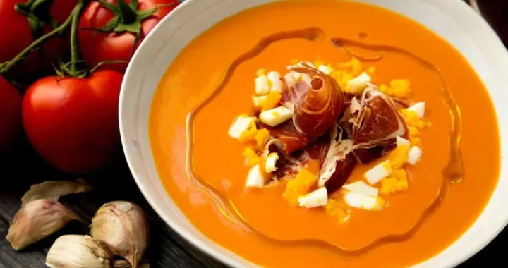 طرز تهیه سالمورخو؛ سوپ سرد و کرمی اسپانیایی